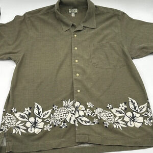 Buggle Boy original short sleeve button up size medium boys